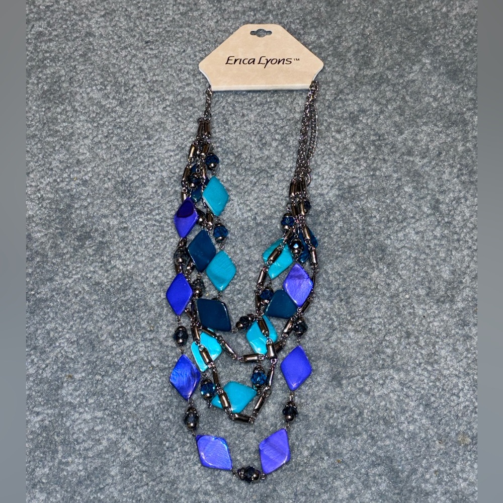 Erica Lyons layered beaded necklace with diamond-shaped beads NWT